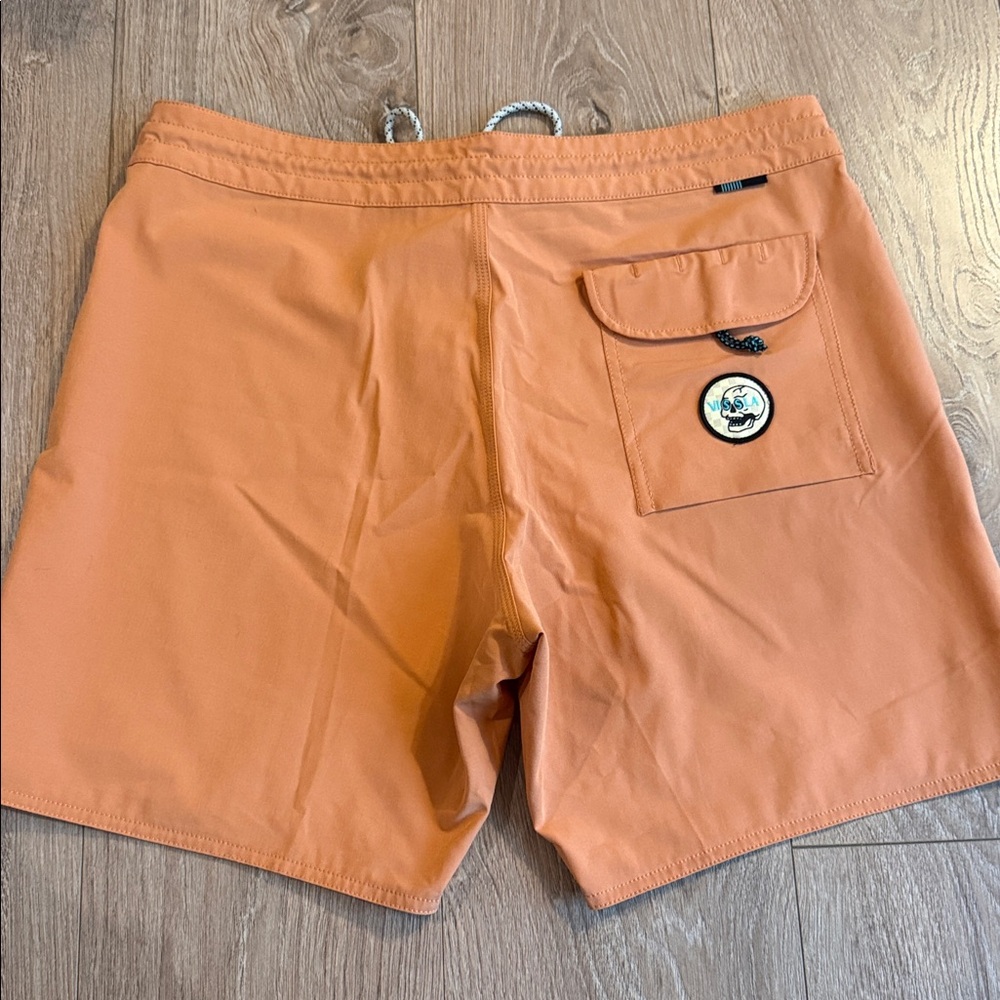 VISSLA MEN’S BOARD SHORTS, BATHING SUIT, SWIM TRUNKS SIZE 33 ORANGE EUC - Picture 4 of 5
